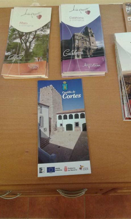 Hostal Europa カステホン エクステリア 写真