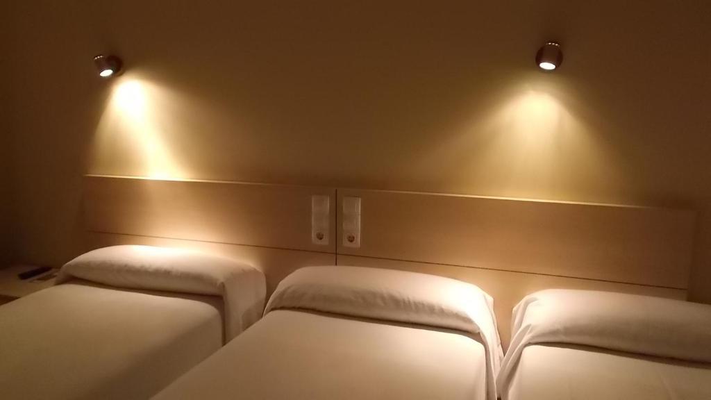 Hostal Europa カステホン 部屋 写真